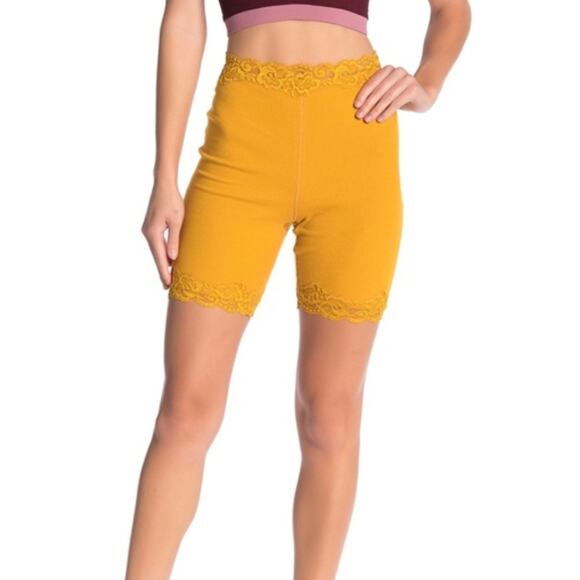 Free People Harlow Bike Shorts In Hawaii Honey Gold Size Medium New - Picture 10 of 10